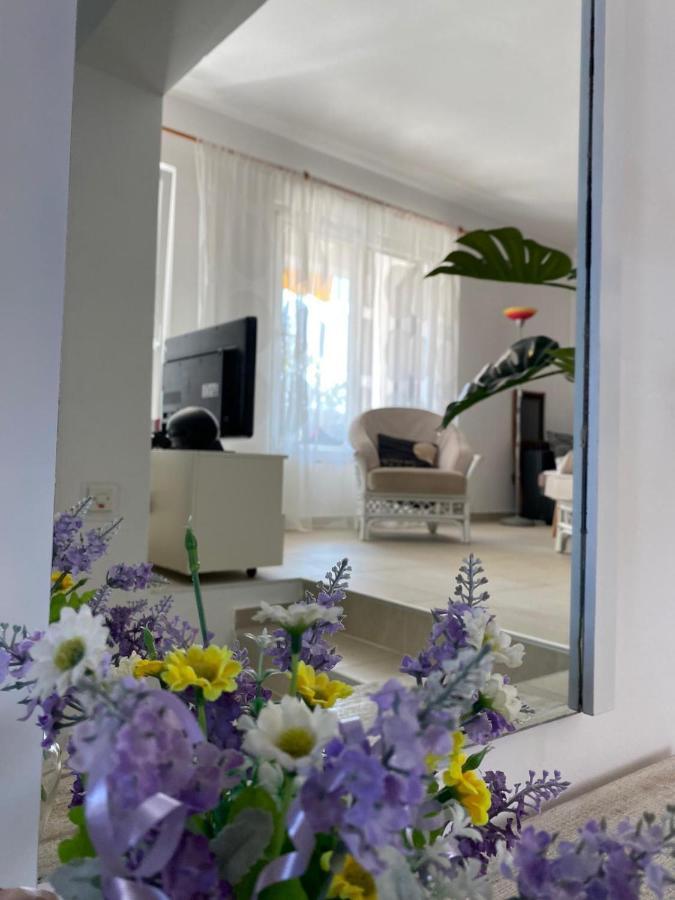 Apartment Lavanda Molat Bagian luar foto