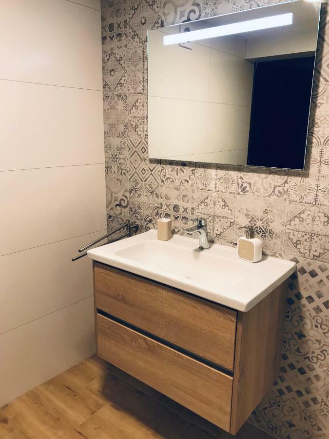 Apartment Lavanda Molat Bagian luar foto